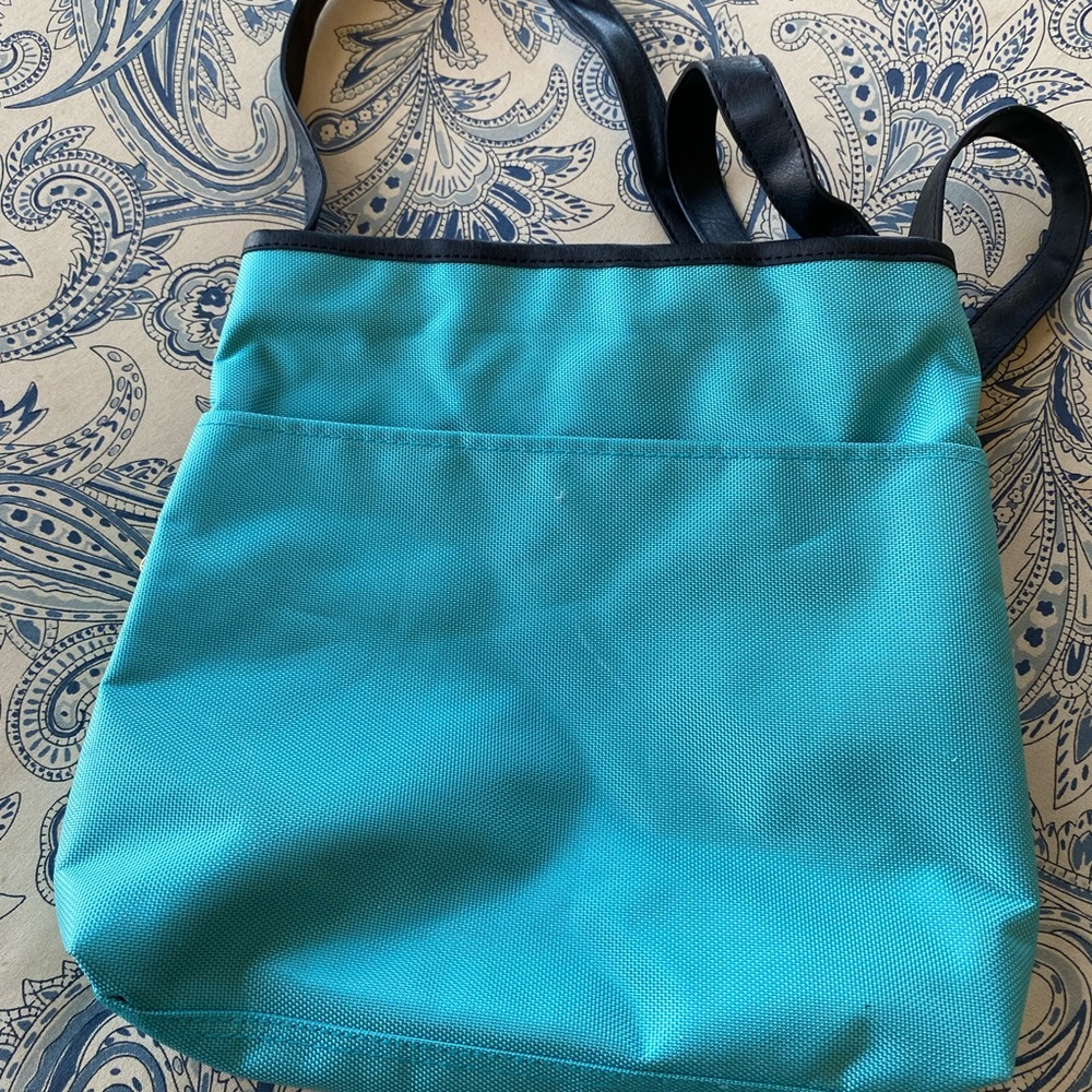 Destination purse - Picture 4 of 8
